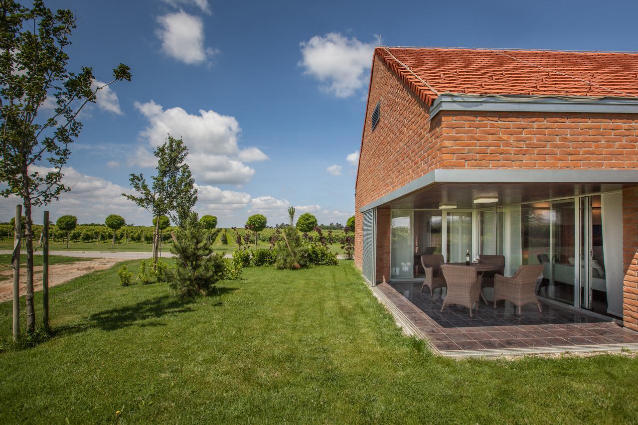 Ladanjsko Imanje Principovac Bed & Breakfast Ilok Bagian luar foto